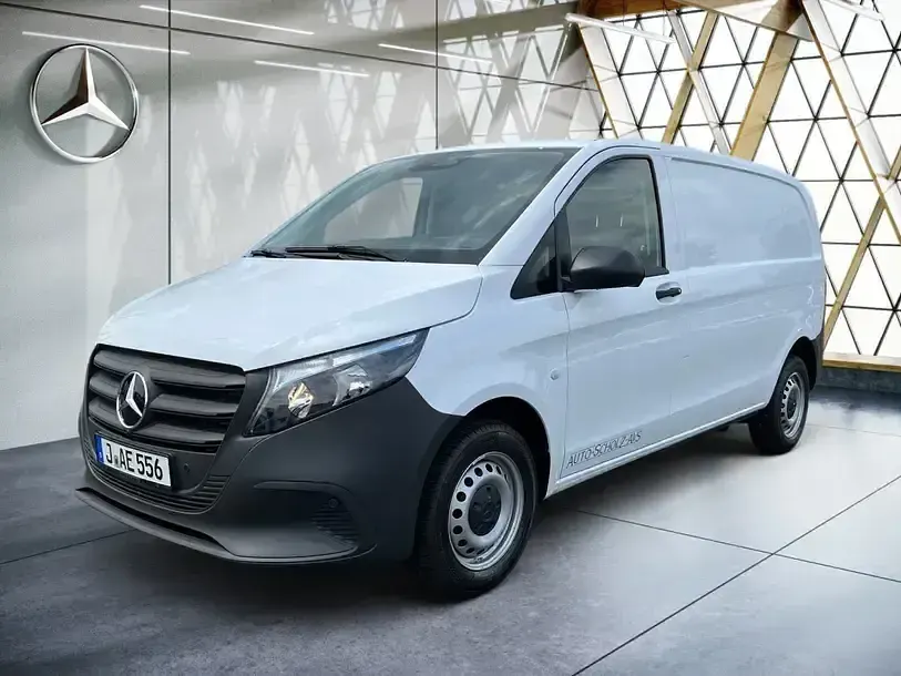 Gebraucht Mercedes Vito 136 PS (100 kW) 2026 Weiß Van