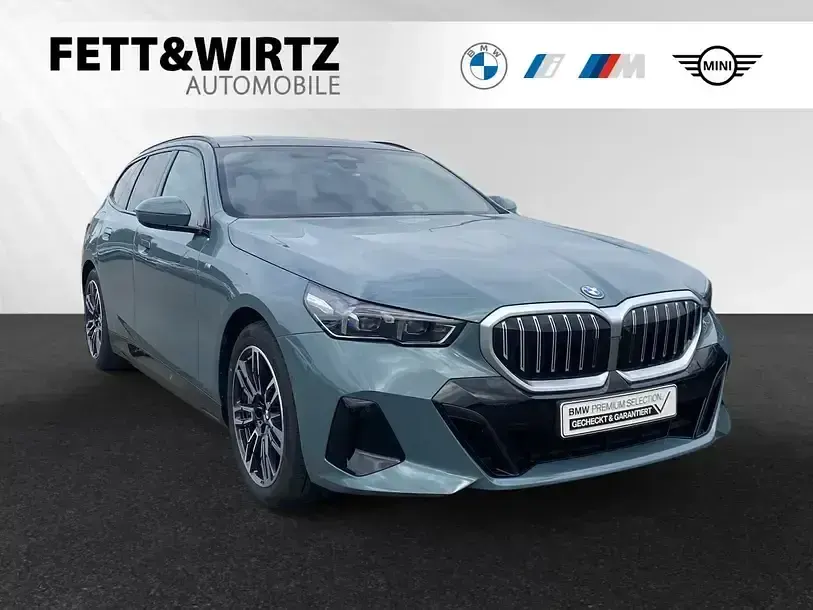 Gebraucht BMW 530e M Sport 299 PS (219 kW) 2025 Kombi