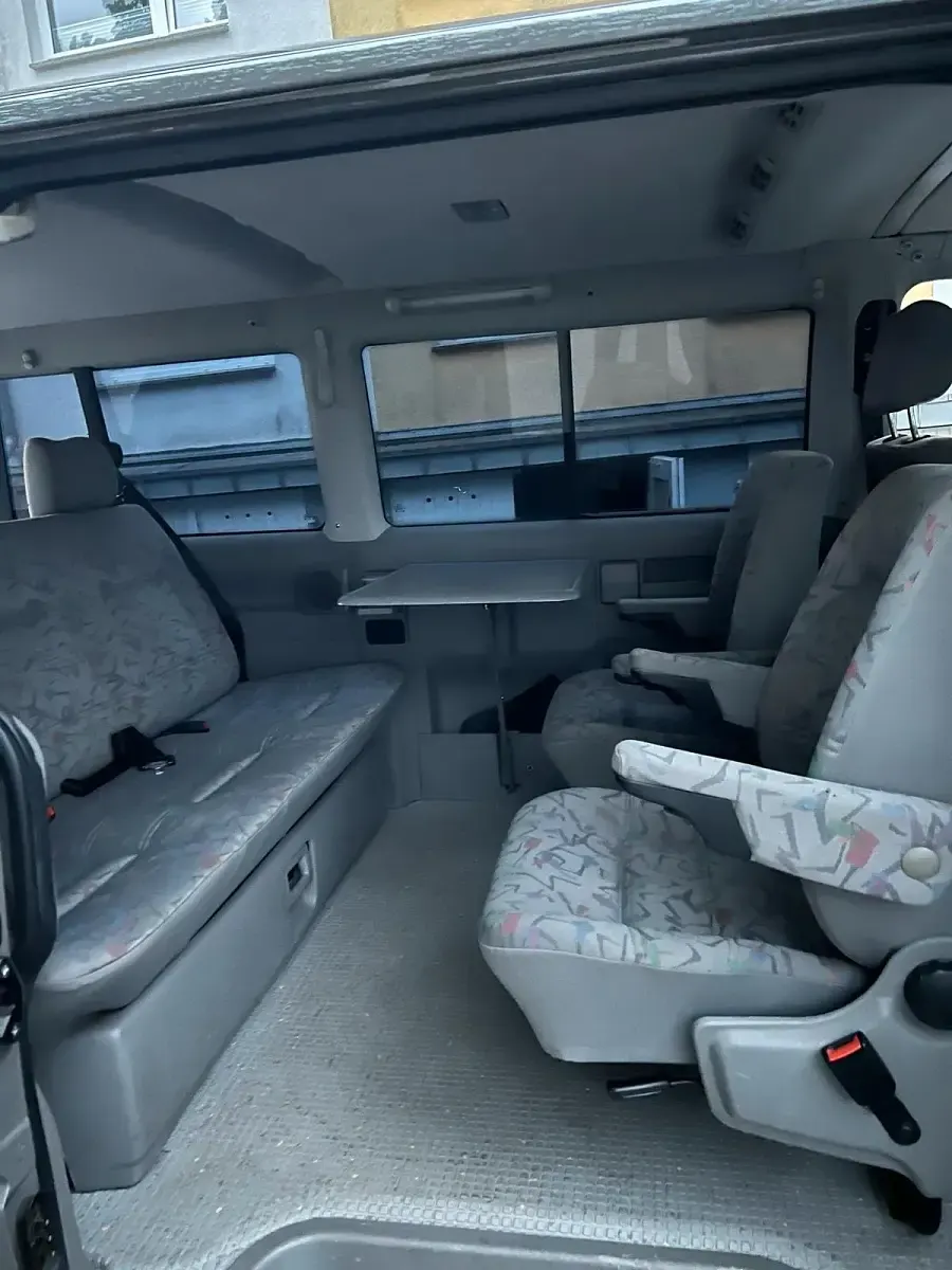 Gebraucht VW Multivan 150 PS (110 kW) 1997 Grau Van / Kleinbus