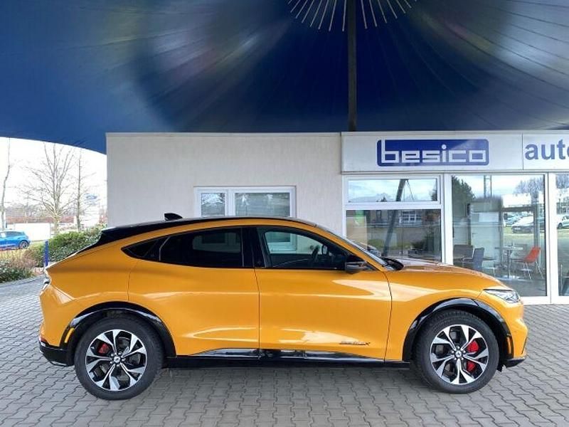 Gebraucht Ford Mustang Mach-E 258 kW (351 PS) 2022 Cyber orange 3c SUV