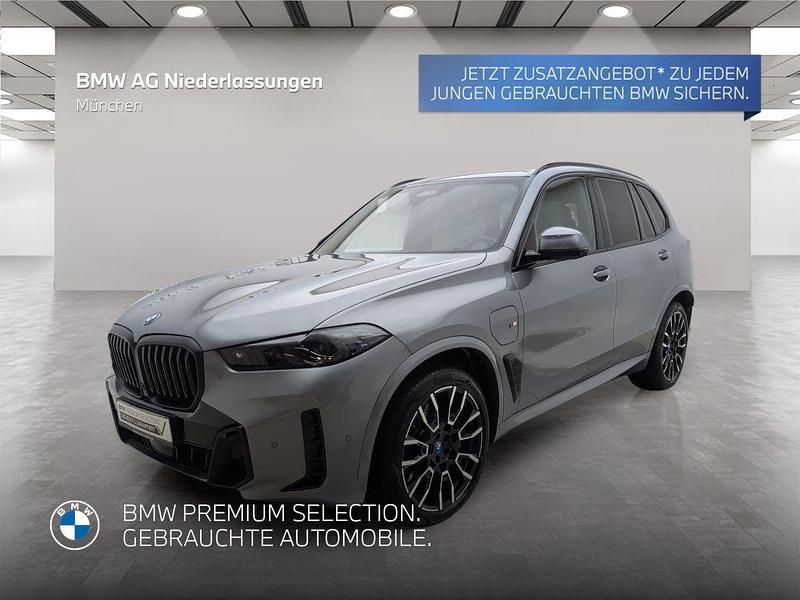 Grau Gebraucht 2025 BMW X5 M Sport SUV | 94.809 € (Superpreis) - Bild 1/2