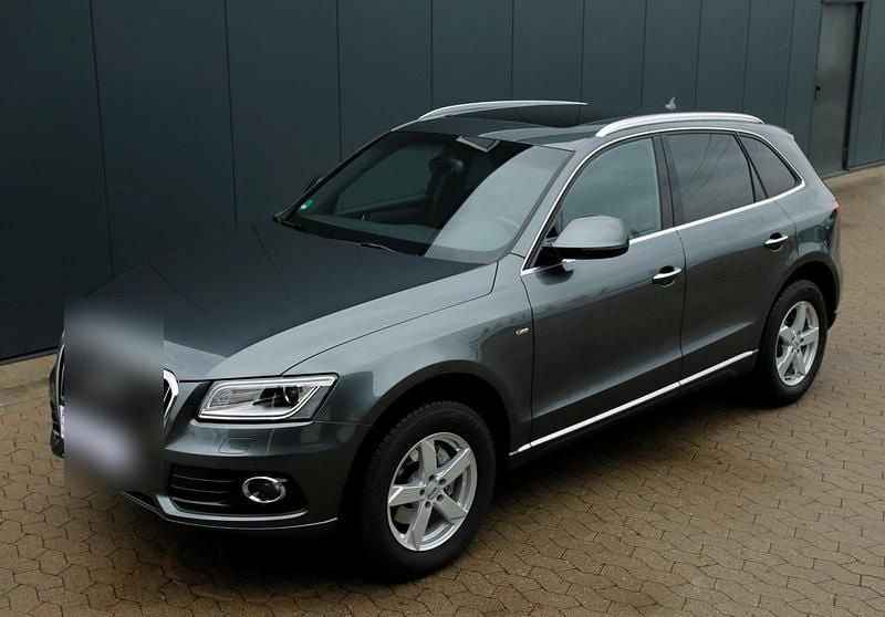 Gebraucht Audi Q5 S-Line 190 PS (139 kW) 2018 Grau SUV
