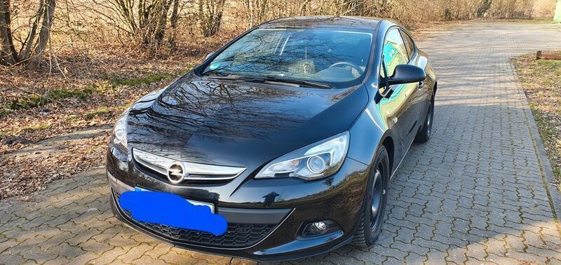 Schwarz Gebraucht 2014 Opel Astra GTC Limousine | 7.499 € (Fairer Preis) - Bild 1/4