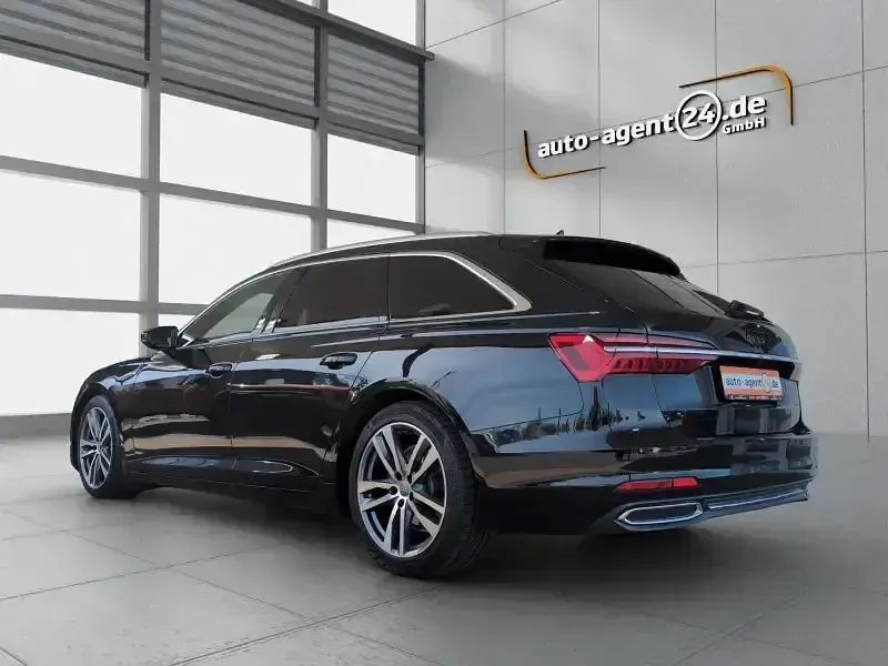 Gebraucht Audi A6 S-Line 210 PS (154 kW) 2019 Mythosschwarz metallic Kombi