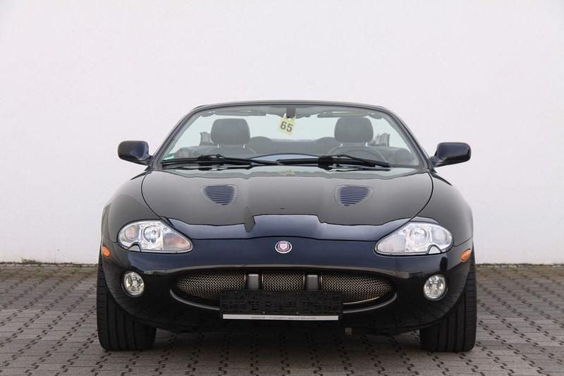 Gebraucht Jaguar XKR 363 PS (266 kW) 2001 Schwarz Cabrio
