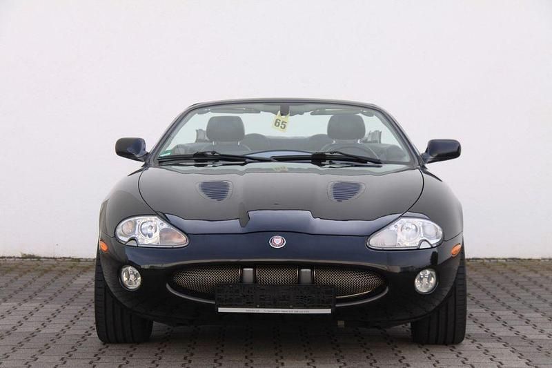 Schwarz Gebraucht 2001 Jaguar XKR Cabrio | 39.999 € - Bild 1/4