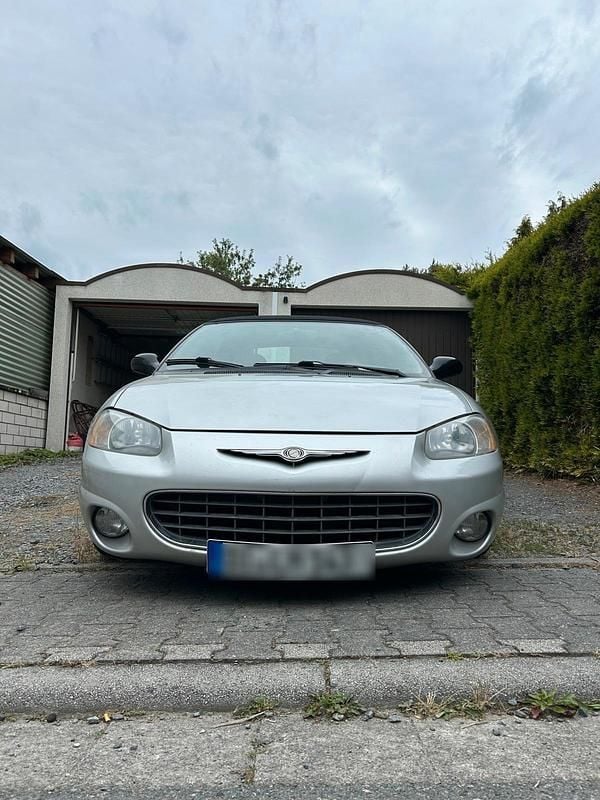 Silber Gebraucht 2001 Chrysler Sebring Cabriolet Cabrio | 4.300 € (Fairer Preis) - Bild 1/4