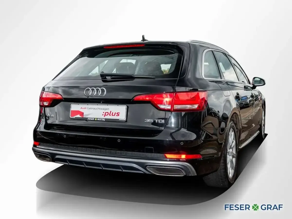 Gebraucht Audi A4 Ambiente 150 PS (110 kW) 2019 Mythosschwarz metallic Kombi