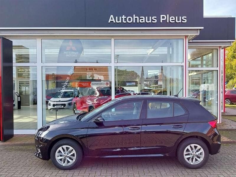 Schwarz Neu 2024 Skoda Fabia Selection SUV | 21.975 € (Fairer Preis) - Bild 1/4