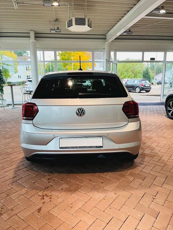 Gebraucht VW Polo Highline 116 PS (85 kW) 2020 Silber Kleinwagen