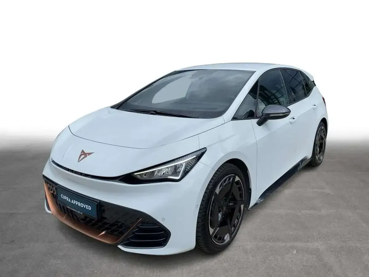 Używany Cupra Born 169 kW (231 KM) 2022 Biały Hatchback