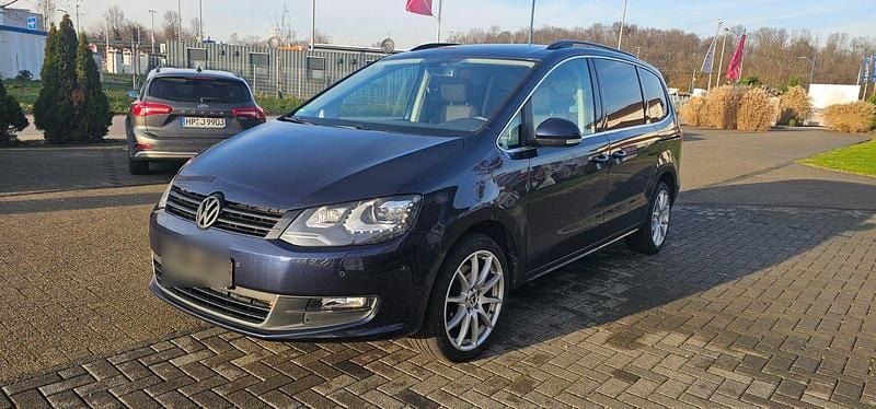 Blau Gebraucht 2015 VW Sharan Van / Kleinbus | 11.990 € (Superpreis) - Bild 1/4