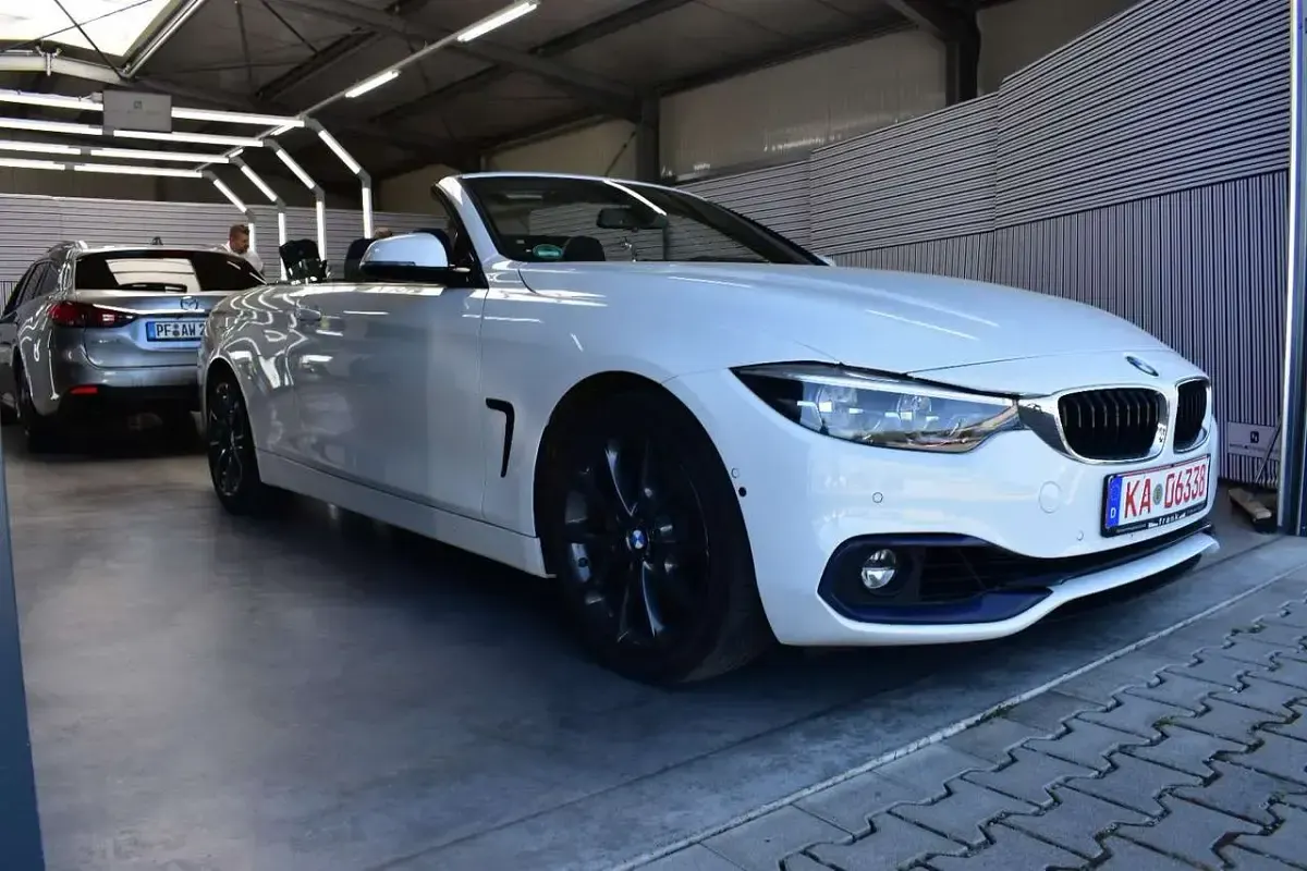 Gebraucht BMW 440 Cabriolet Sport Line 326 PS (239 kW) 2018 Alpinweiß Cabrio