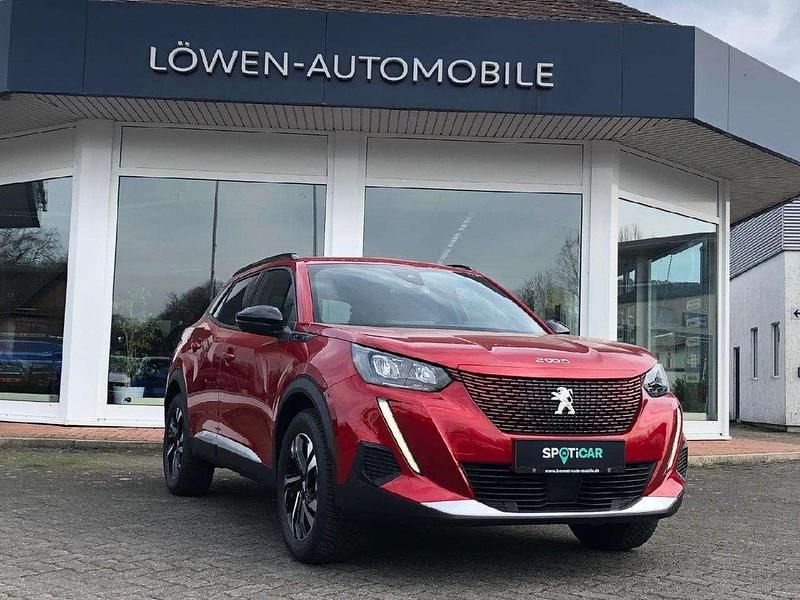 Lackierung elixierrot/typ ver Gebraucht 2023 Peugeot e-2008 Allure SUV | 24.880 € (Etwas zu teuer) - Bild 1/4