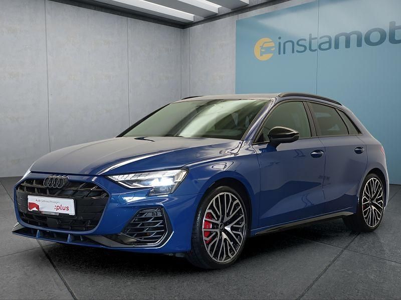 Blau Gebraucht 2024 Audi S3 Sportback Kleinwagen | 47.349 € (Fairer Preis) - Bild 1/4