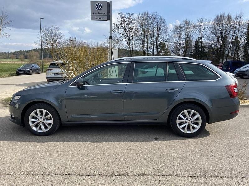 Gebraucht Skoda Octavia Style 150 PS (110 kW) 2020 Grau Kombi