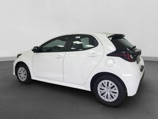 Gebraucht Toyota Yaris Hybrid Comfort 116 PS (85 kW) 2024 Weiß (schneeweiß) Kleinwagen
