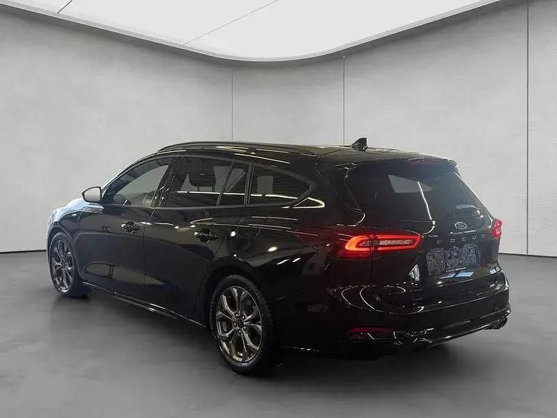 Gebraucht Ford Focus 116 PS (85 kW) 2024 Agate black metallic Kombi