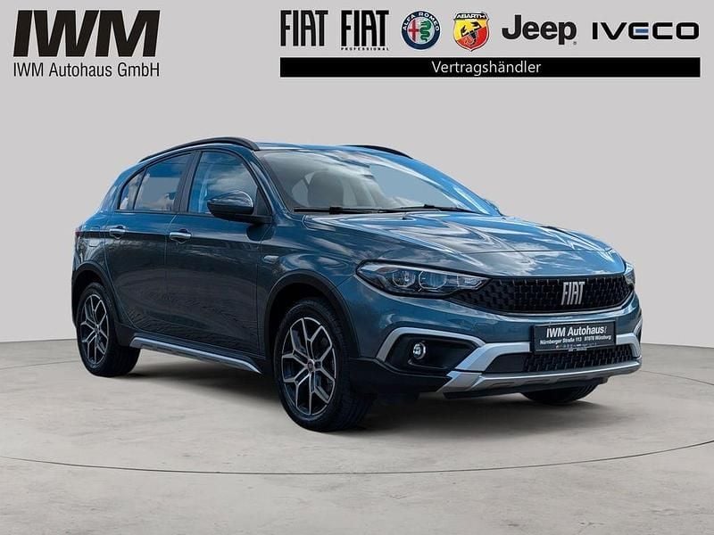 Usata Fiat Tipo Cross 131 CV (96 kW) 2024 Blu Berlina