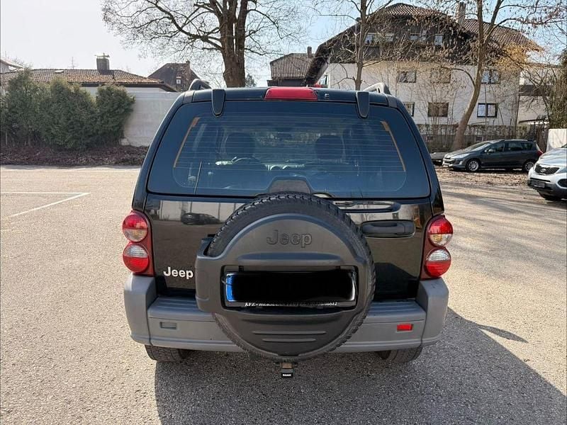 Gebraucht Jeep Cherokee 147 PS (108 kW) 2005 Schwarz SUV