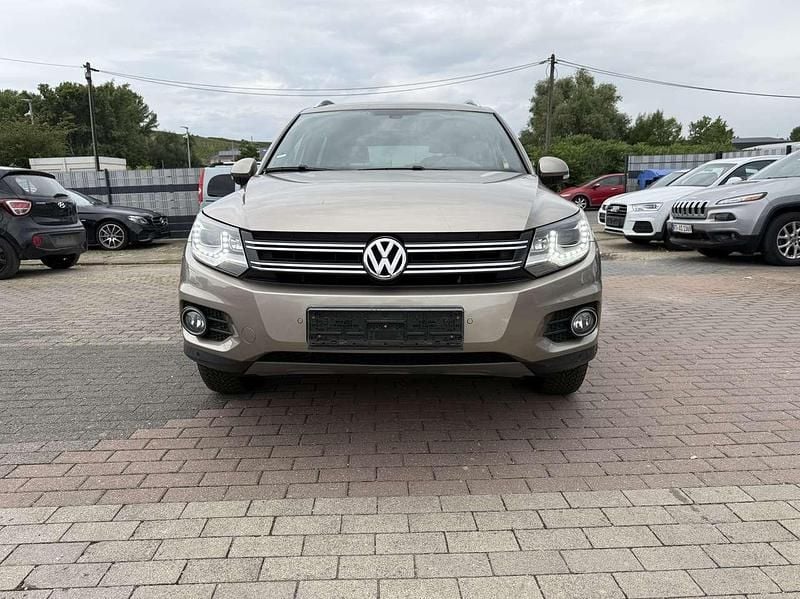 Titanium beige Gebraucht 2013 VW Tiguan SUV | 13.700 € (Guter Preis) - Bild 1/4