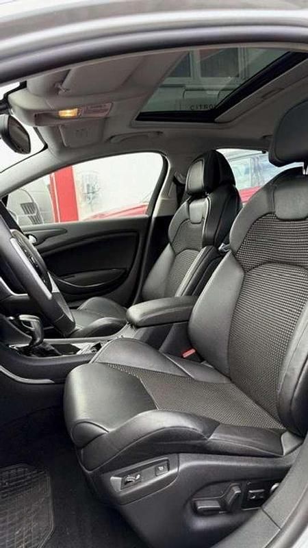Gebraucht Citroën C5 Exclusive 241 PS (177 kW) 2013 Lackierung aluminiumgrau/met Kleinwagen