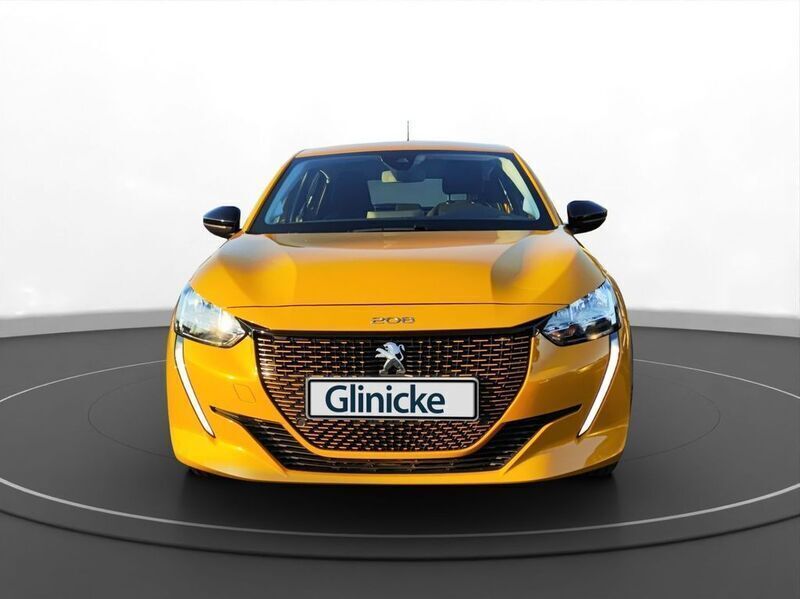 Gebraucht Peugeot e-208 Active 100 kW (136 PS) 2022 Metfa faro gelb Kleinwagen