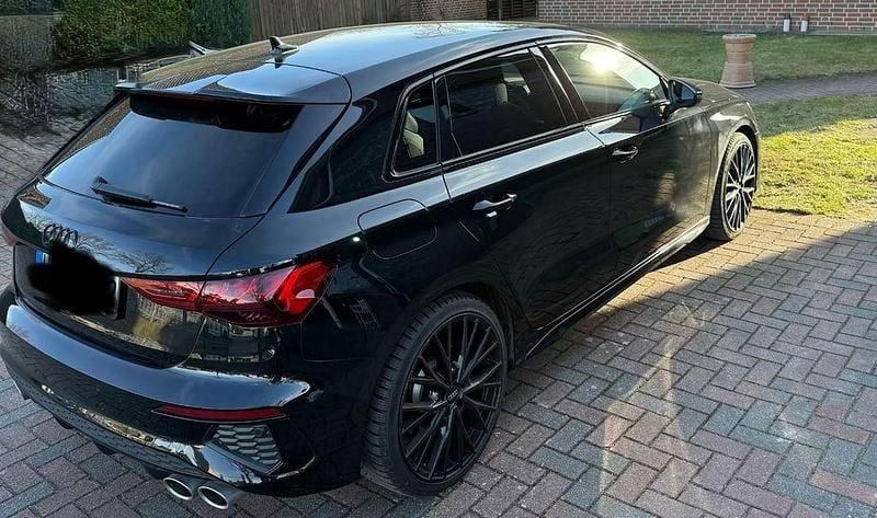 Gebraucht Audi S3 Sport 310 PS (228 kW) 2023 Schwarz Limousine