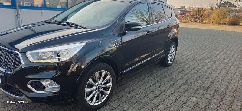 Schwarz Gebraucht 2018 Ford Kuga Vignale SUV | 16.200 € (Guter Preis) - Bild 1/4