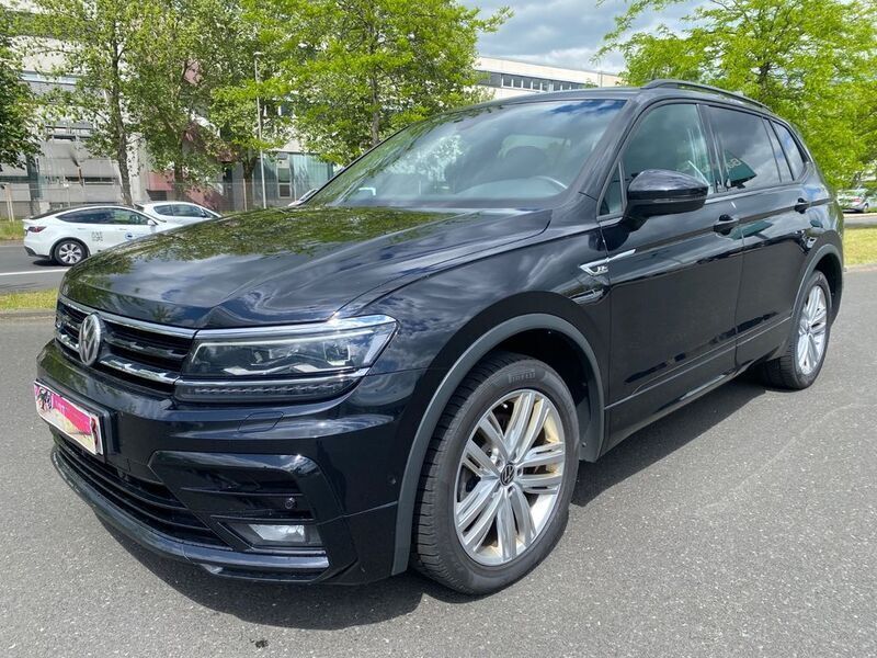 Schwarz Gebraucht 2021 VW Tiguan Allspace Highline SUV | 24.450 € (Fairer Preis) - Bild 1/4