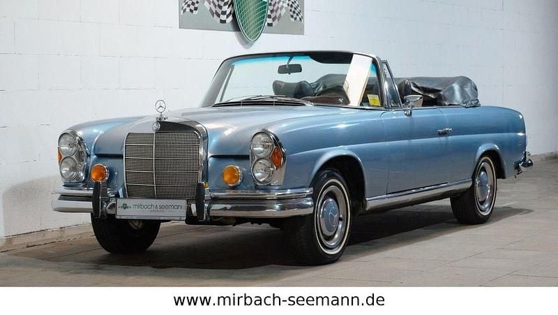 Gebraucht Mercedes W111 SE 120 PS (88 kW) 1963 Blau Cabrio