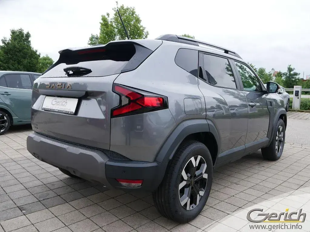 Uusi Dacia Duster Extreme 141 HP (103 kW) 2025 Harmaa Katumaasturi