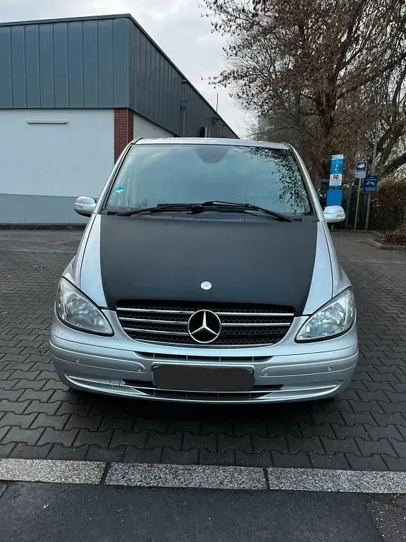 Gebraucht Mercedes Viano 150 PS (110 kW) 2004 Silber Van / Kleinbus