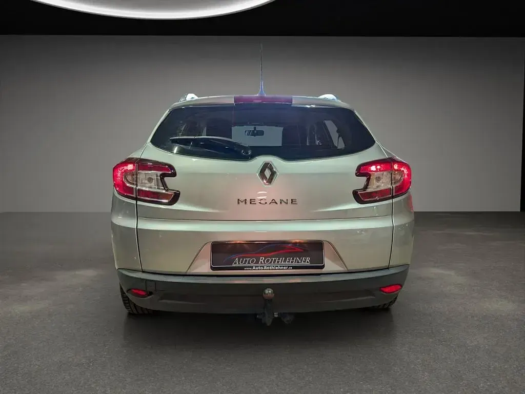 Gebraucht Renault Mégane 110 PS (80 kW) 2014 Silber Kombi