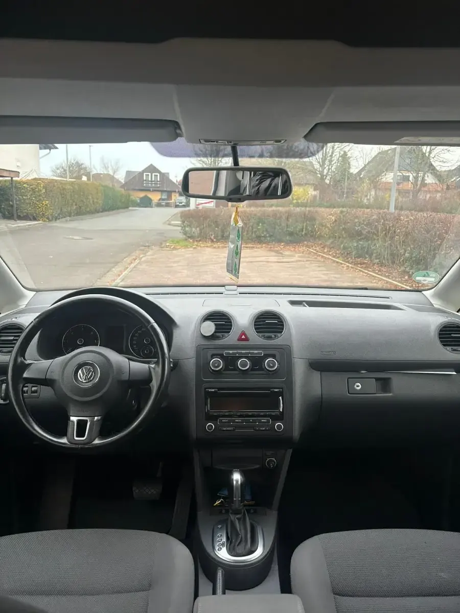 Gebraucht VW Caddy 105 PS (77 kW) 2014 Silber Van / Kleinbus