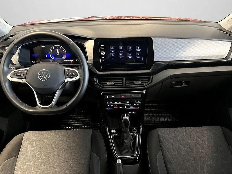 Gebraucht VW T-Cross Life 116 PS (85 kW) 2025 Kings red metallic (metallic) SUV