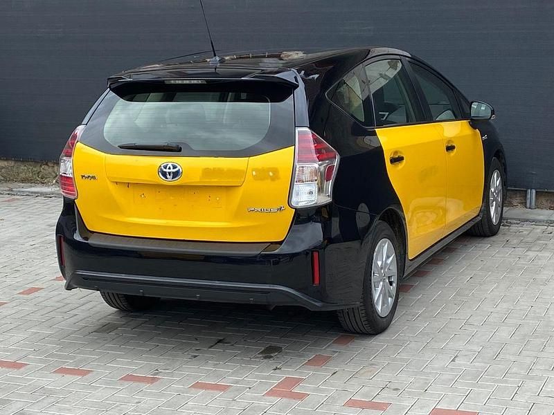 Gebraucht Toyota Prius+ 99 PS (72 kW) 2017 Schwarz Van / Kleinbus