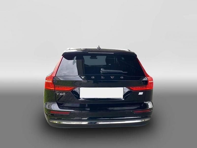 Gebraucht Volvo V60 Core 455 PS (334 kW) 2023 Schwarz Kombi