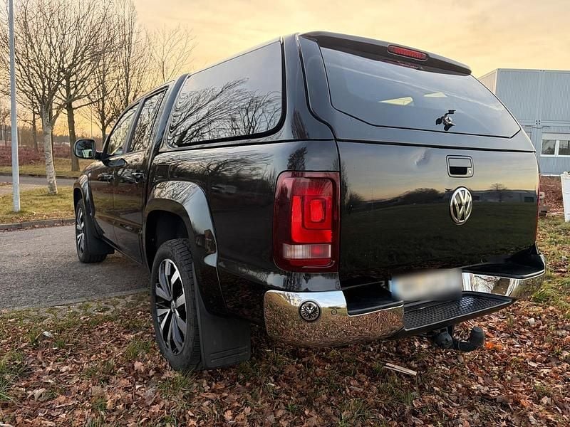 Second-hand VW Amarok 224 CP (164 kW) 2017 Negru Pickup