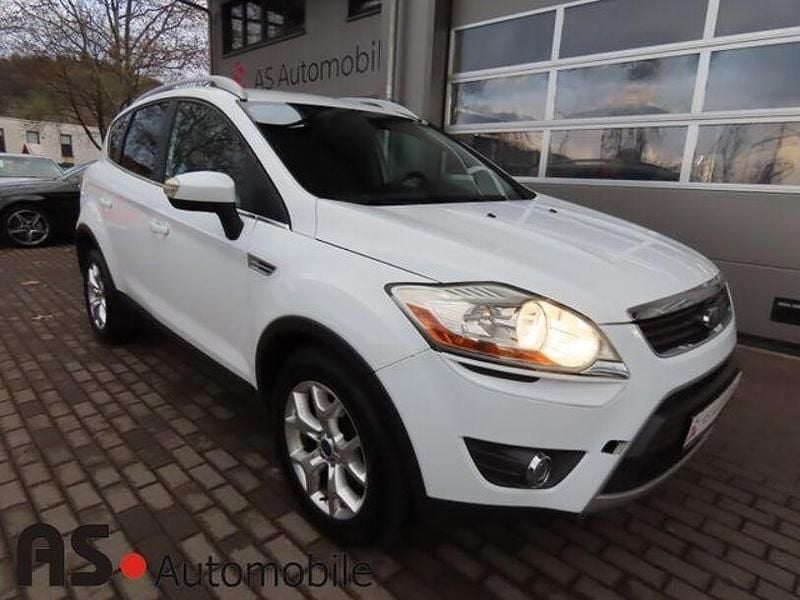 Frozen white Gebraucht 2012 Ford Kuga Champions Edition SUV | 7.790 € (Etwas zu teuer) - Bild 1/4