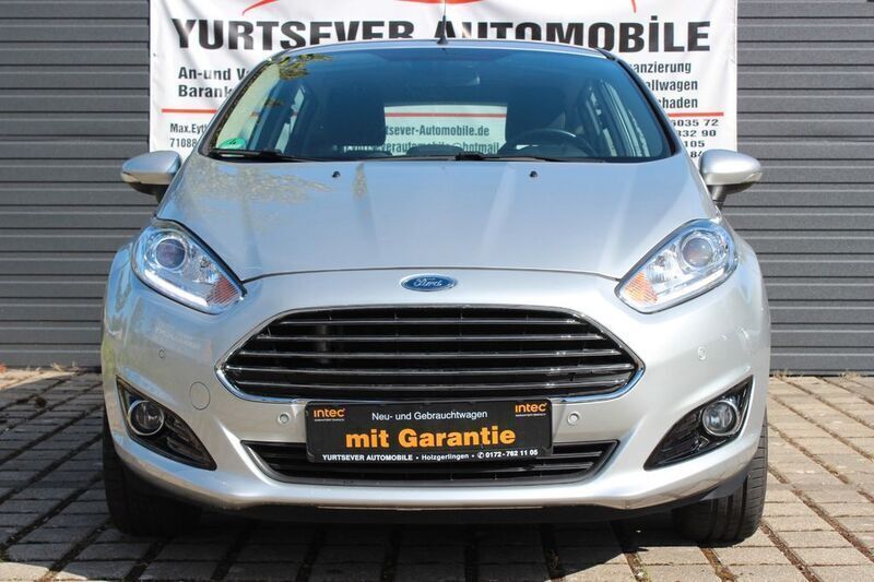Gebraucht Ford Fiesta 80 PS (58 kW) 2017 Silber Kleinwagen