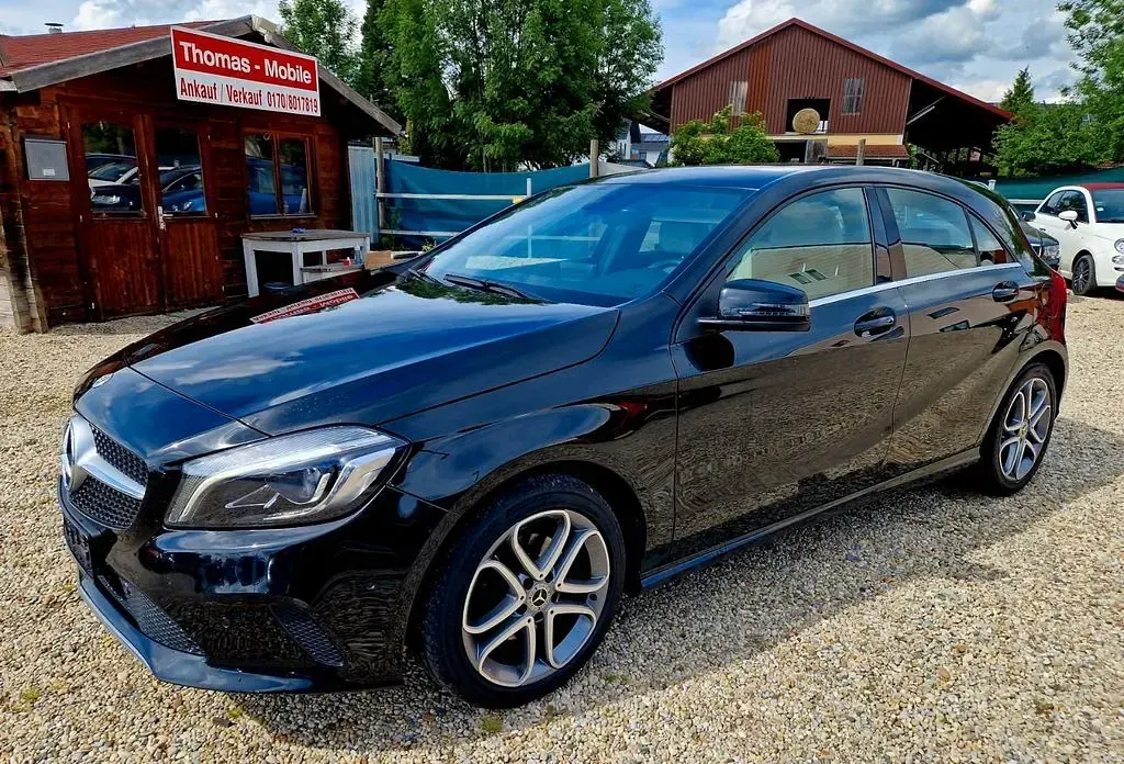 Gebraucht Mercedes A200 156 PS (114 kW) 2017 Schwarz Limousine