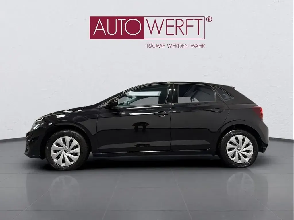 Gebraucht VW Polo Life 80 PS (58 kW) 2024 Schwarz Kleinwagen