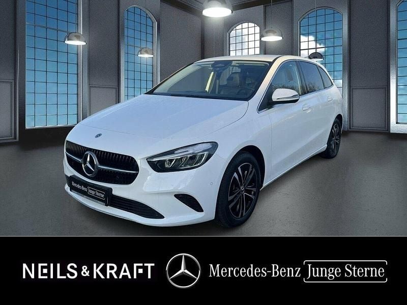 Polarweiß Gebraucht 2024 Mercedes B250e Van / Kleinbus | 32.190 € (Guter Preis) - Bild 1/4