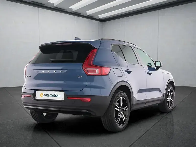 Gebraucht Volvo XC40 Plus 197 PS (144 kW) 2025 Blau SUV