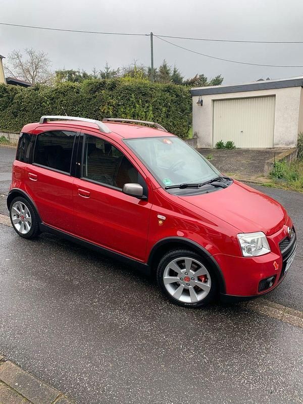 Rot Gebraucht 2009 Fiat Panda Kleinwagen | 4.600 € (Etwas zu teuer) - Bild 1/4