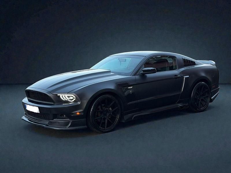 Gebraucht Ford Mustang 305 PS (224 kW) 2013 Schwarz Coupé