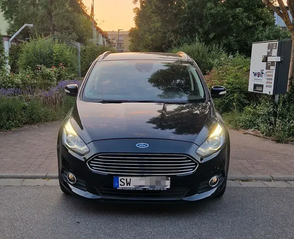 Gebraucht Ford S-MAX S 150 PS (110 kW) 2018 Schwarz Van / Kleinbus