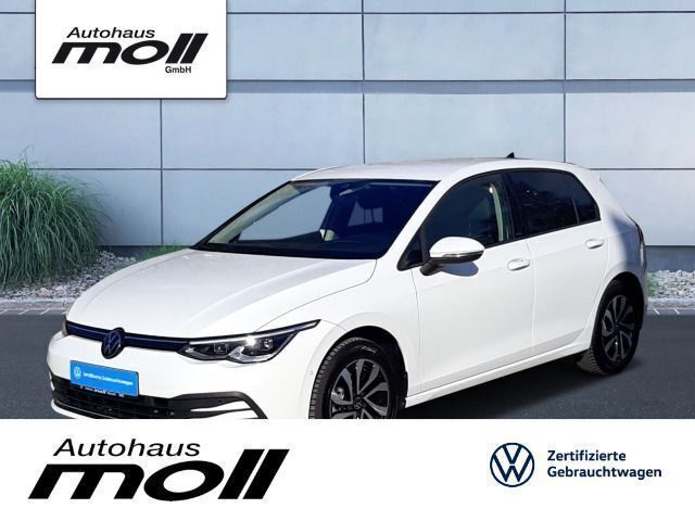 Pure white Gebraucht 2023 VW Golf VIII Active Limousine | 25.290 € (Fairer Preis) - Bild 1/3