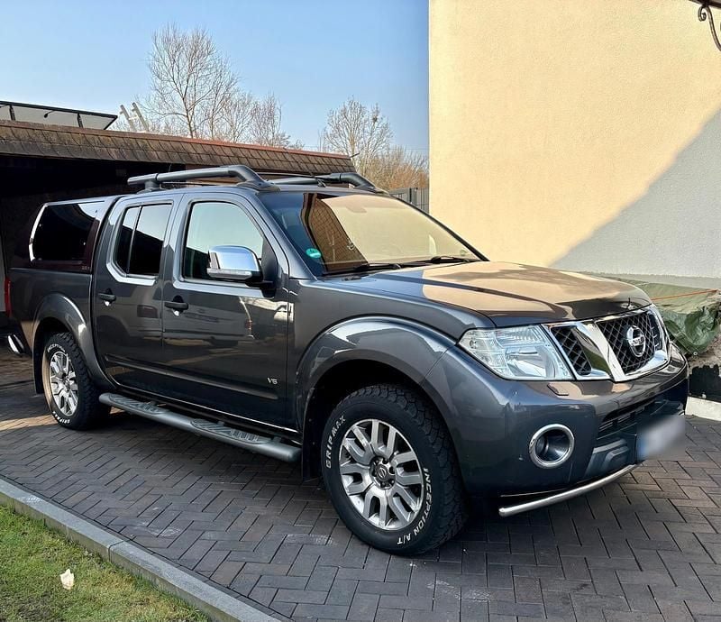 Gebraucht Nissan Navara 231 PS (169 kW) 2014 Grau Pickup
